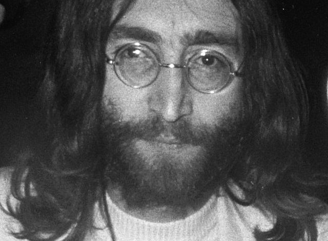 Imagine di John Lennon compie 50 anni. Il vero significato della canzone simbolo del genio di Liverpool
