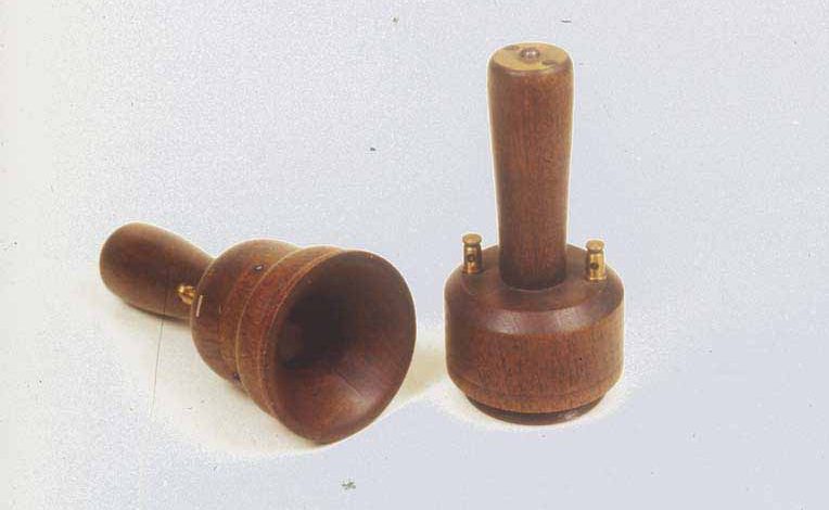 Come funzionava il primo telefono mai inventato di Meucci
