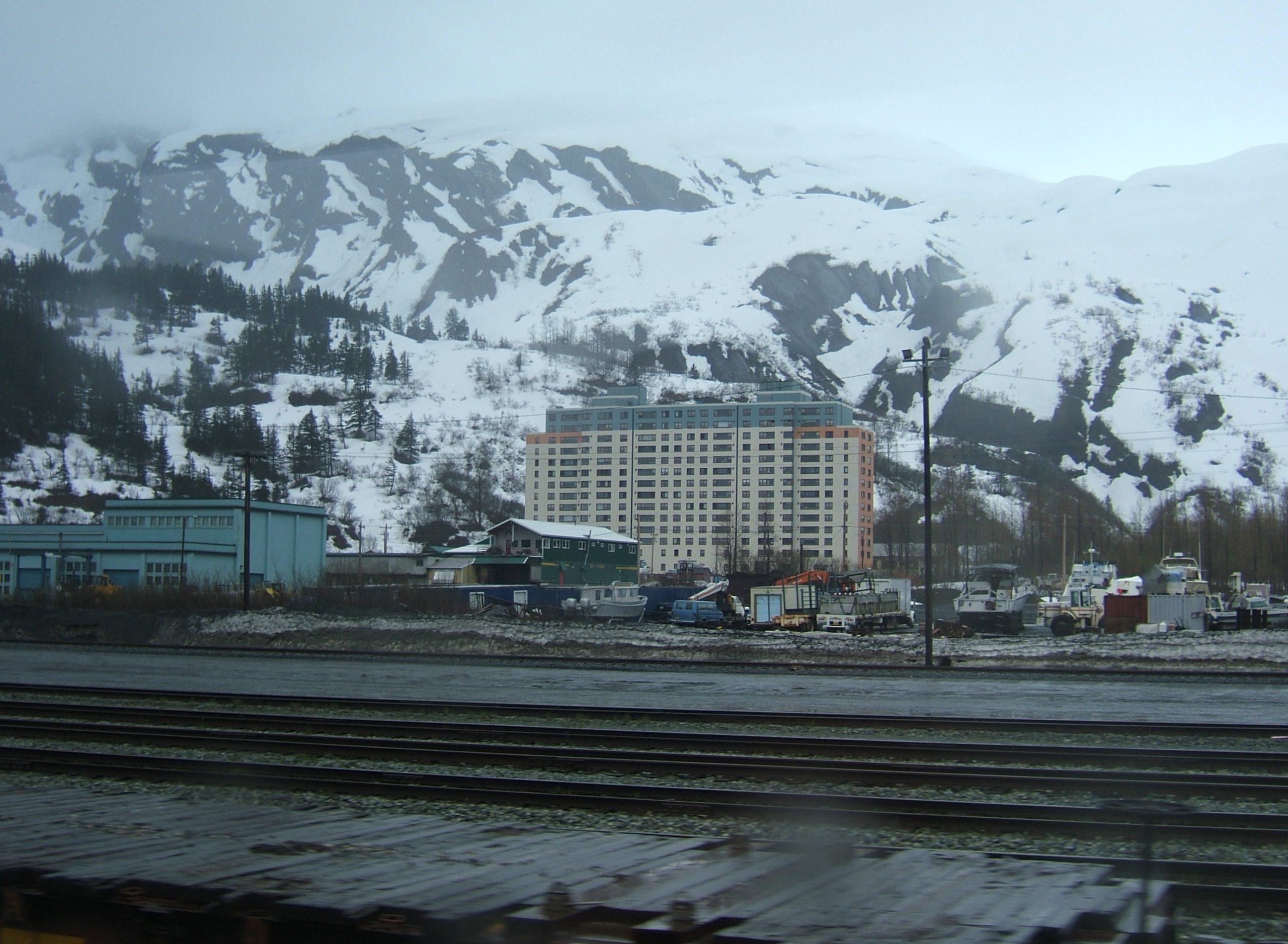 La “città” di Whittier, Alaska