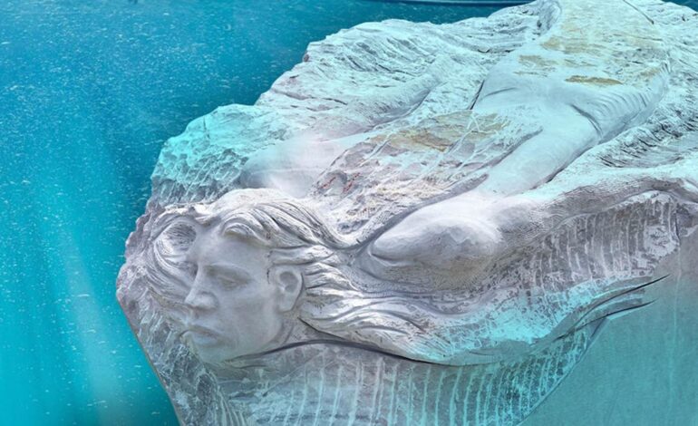 L’arte di salvare il mare: sculture subacquee contro le reti illegali